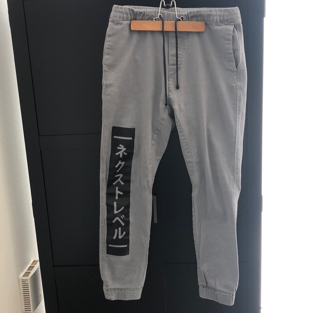 H&M grey pants